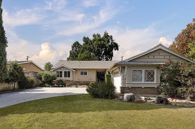 property at 10657 Knapp St