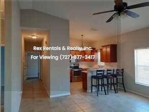 3934 Dartmouth Ave N in St. Petersburg, FL - Building Photo - Building Photo