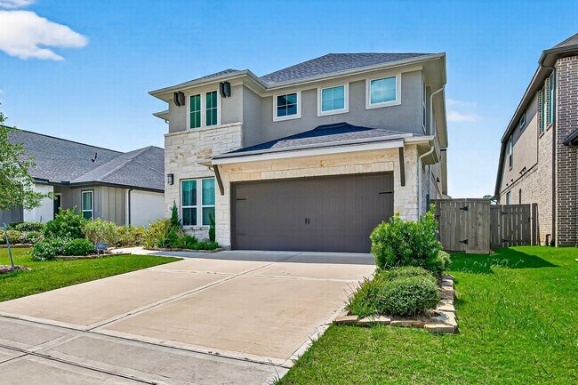 property at 24607 Carleton Lake Ln