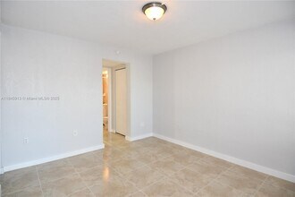 1398 NW 61st St in Miami, FL - Building Photo - Building Photo