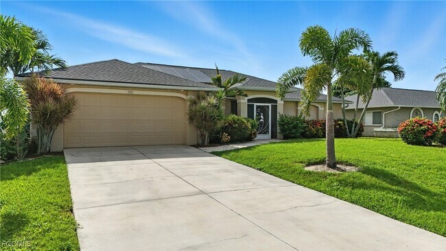 3023 SW 23rd Ave in Cape Coral, FL - Building Photo - Building Photo