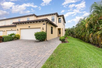 735 Lanai Cir in Melbourne, FL - Building Photo - Building Photo