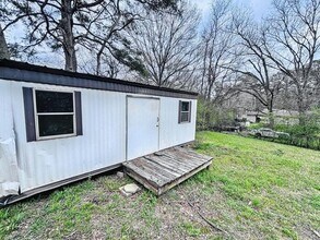 3018 Meadow Forest Dr in Jackson, MS - Building Photo - Building Photo