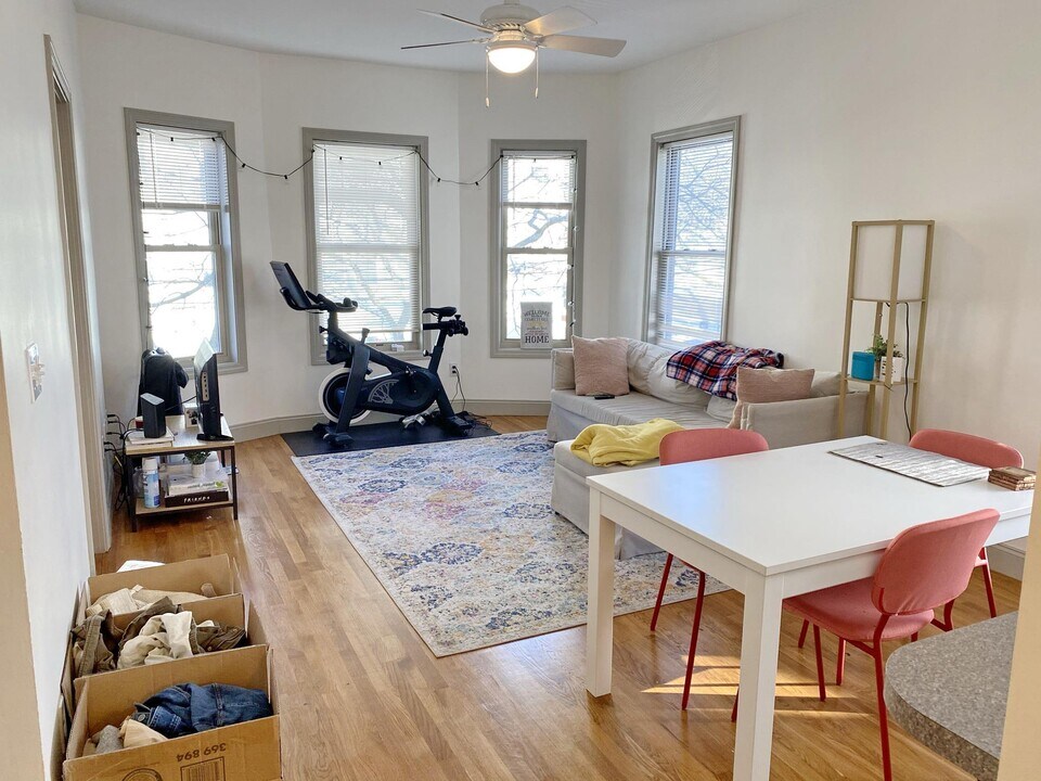 56 Market St, Unit 3 in Cambridge, MA - Building Photo