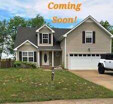 3838 Aly Sheba Dr, Unit 50114 in Clarksville, TN - Building Photo