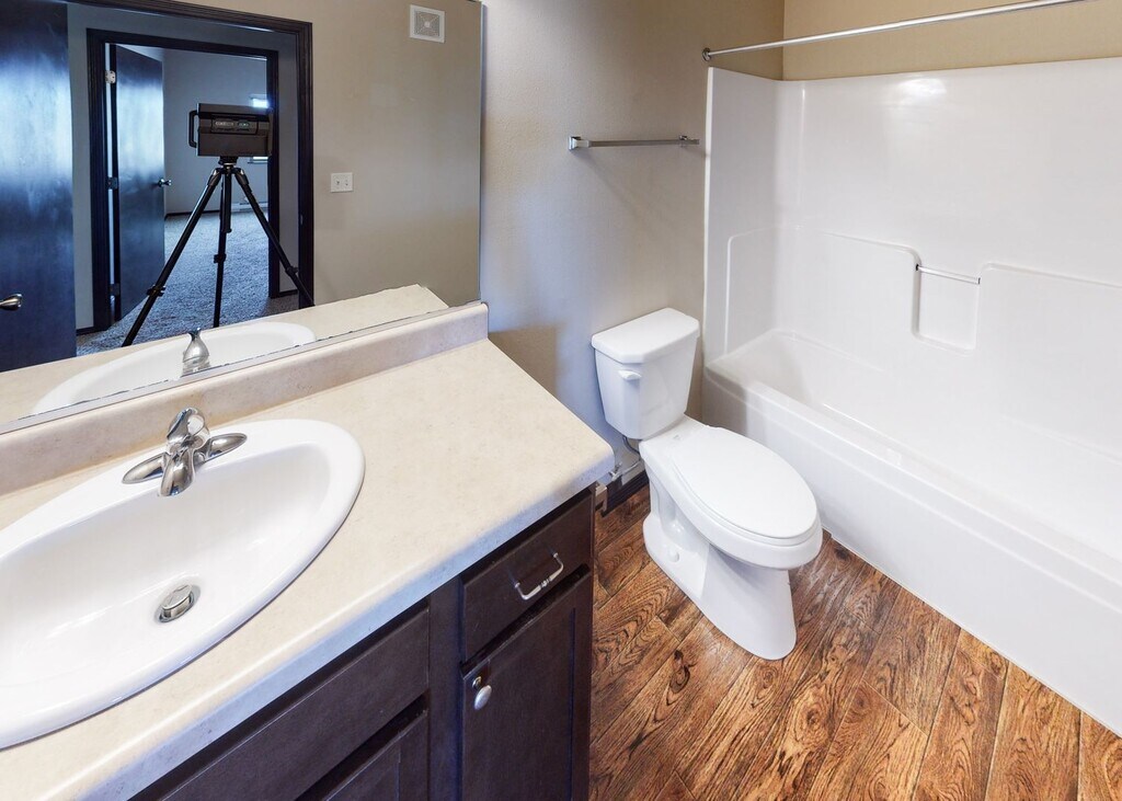 Tallgrass Village Apartments & Townhomes Spirit Lake, IA Apartments