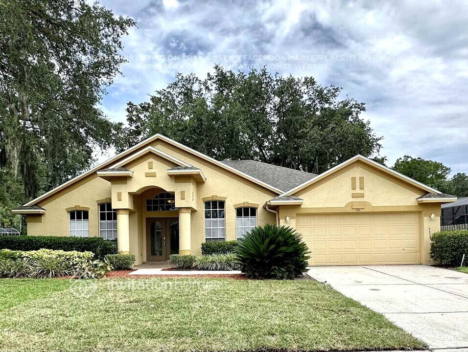 101 Brookshire Ct in Winter Springs, FL - Foto de edificio