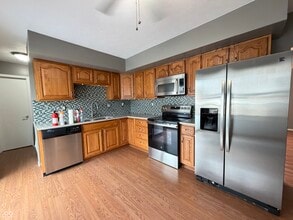 911 Sunset Dr in Covington, IN - Building Photo - Building Photo