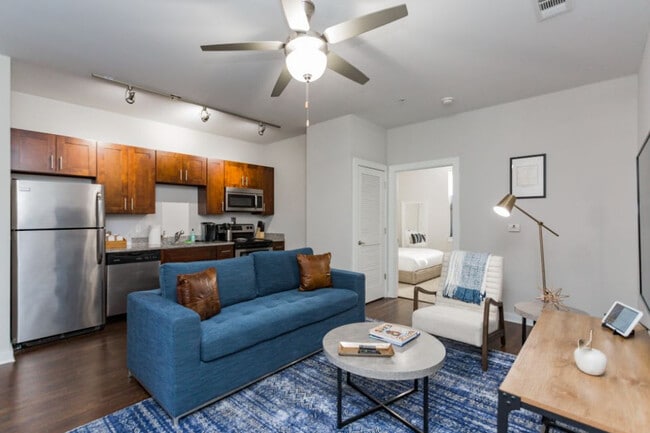 1016 18th Ave S in Nashville, TN - Building Photo - Building Photo