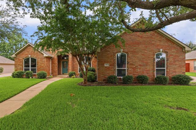 property at 1612 Twin Oaks Dr
