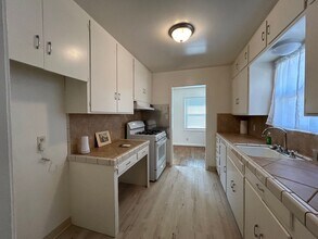 2234 Perkins Ave in Oroville, CA - Foto de edificio - Building Photo