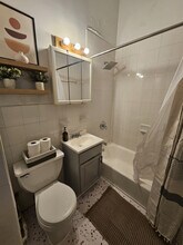 639 2nd Ave in New York, NY - Building Photo - Building Photo