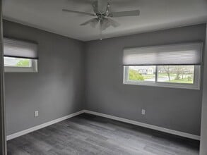 29971 Brooklane St in Inkster, MI - Building Photo - Building Photo