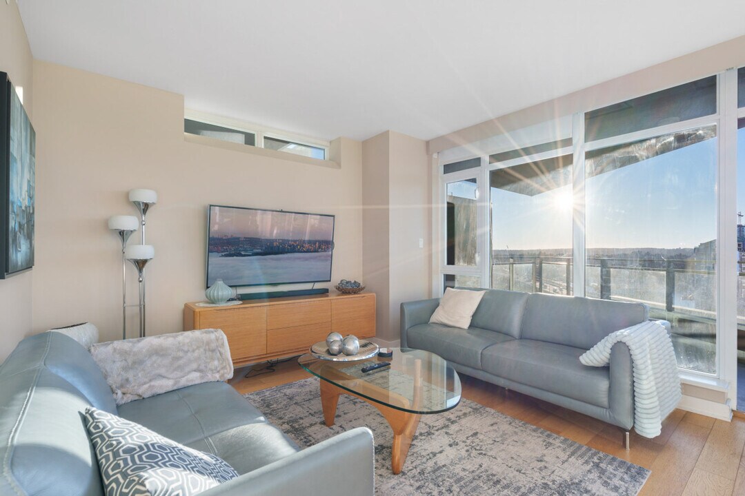 1372 Seymour St in Vancouver, BC - Building Photo