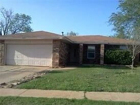 3205 SE 55th St in Oklahoma City, OK - Building Photo