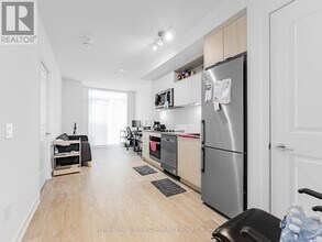 100-100 Dalhousie St in Toronto, ON - Building Photo - Building Photo