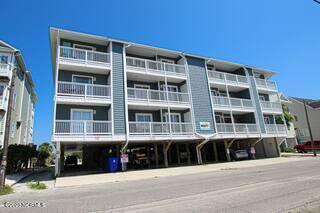 1308 Carolina Beach Ave N in Carolina Beach, NC - Building Photo - Building Photo