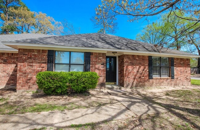 6178 Walnut Hill Dr in Flint, TX - Building Photo - Building Photo