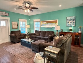 1113 Pompano Ave in Port Isabel, TX - Building Photo - Building Photo