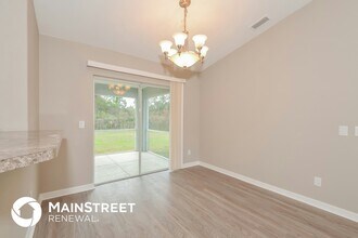 7053 De Brita Rd in North Port, FL - Building Photo - Building Photo