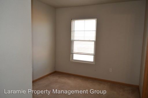 415 Mitchell St-Unit -Unit 2 in Laramie, WY - Building Photo - Building Photo