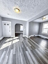 2355 E 86th St in Cleveland, OH - Building Photo - Building Photo