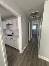 2702 Wildwood Dr in Greensboro, NC - Building Photo - Building Photo