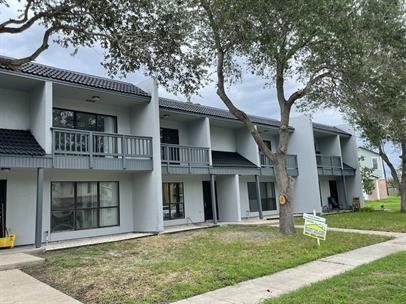 property at 4226 Walnut Hills Dr