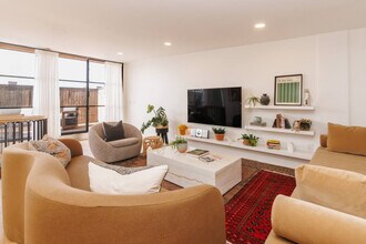 1508 Pleasant St in Cincinnati, OH - Building Photo - Building Photo