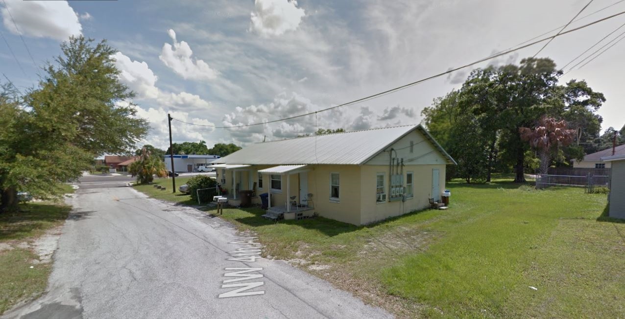 108 NW 4th Ave in Mulberry, FL - Building Photo