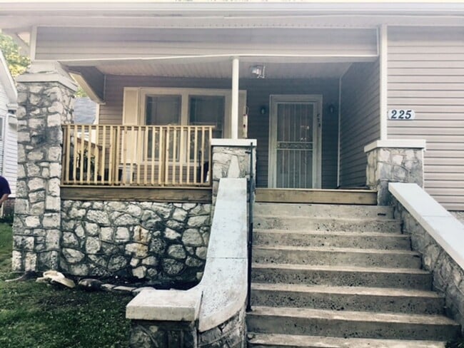 225 N Germantown Rd in Chattanooga, TN - Building Photo - Building Photo