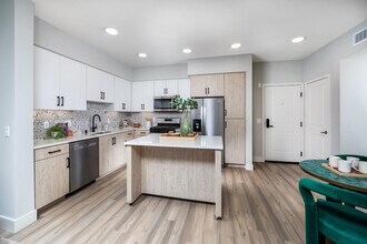 Bevel Apartments in San Diego, CA - Building Photo - Building Photo