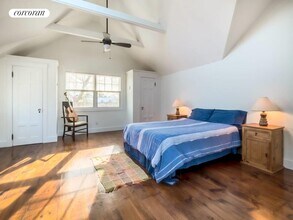 24 Dale St in Southampton, NY - Building Photo - Building Photo