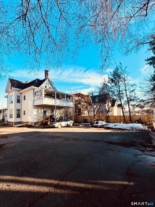 47 Linsley Ave in Meriden, CT - Building Photo - Building Photo