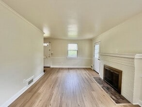2702 Byron St in Silver Spring, MD - Building Photo - Building Photo