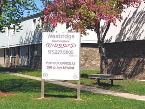 Westridge Townhomes in Fort Dodge, IA - Building Photo - Building Photo