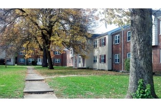 Riverside Terrace Apartments in Dayton, OH - Building Photo - Building Photo