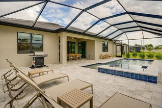 11336 Canopy Loop in Ft. Myers, FL - Building Photo - Building Photo