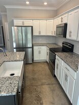 Rossview in Clarksville, TN - Building Photo