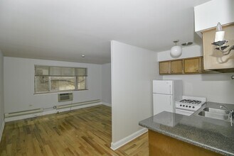 665 W Wrightwood in Chicago, IL - Foto de edificio - Building Photo