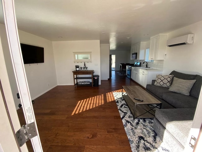 420 W Robertson Rd in Ridgecrest, CA - Building Photo - Building Photo