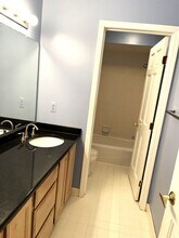 1841 Grayslake Dr in Rochester Hills, MI - Building Photo - Building Photo