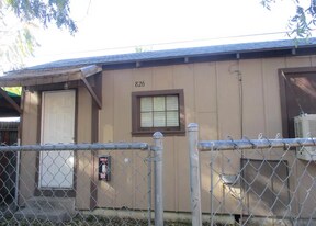 826 Pomona Ave in Oroville, CA - Building Photo