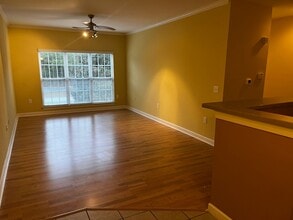 2813 Bloomfield Ln, Unit 206 in Wilmington, NC - Building Photo - Building Photo