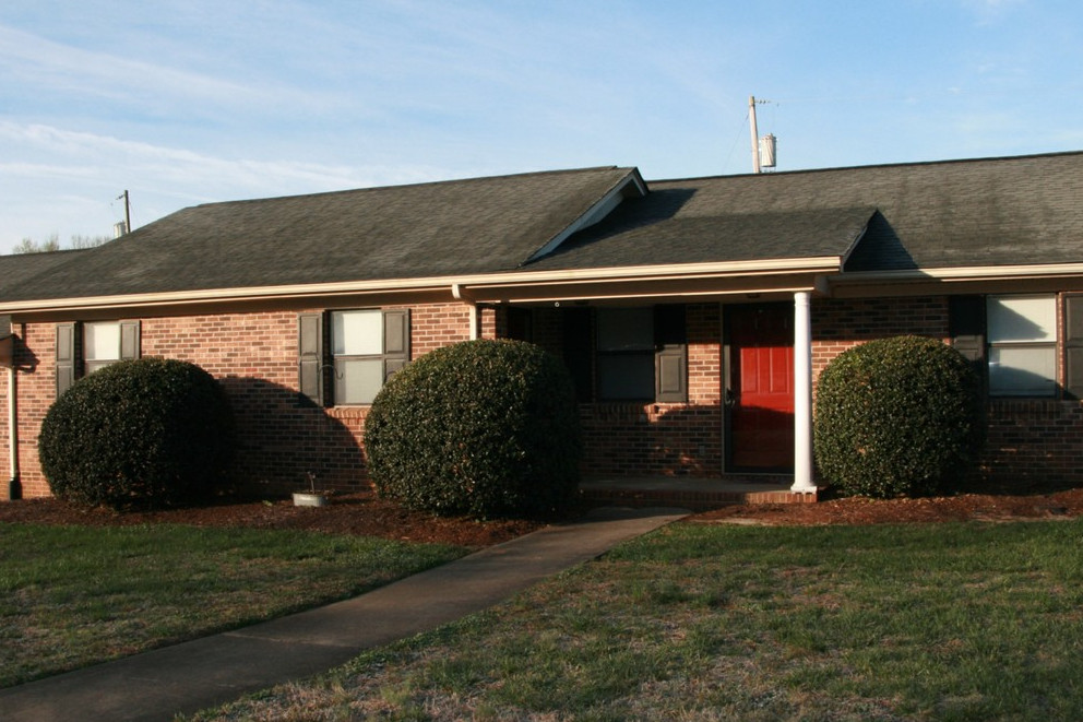 SH310-Residence at Humboldt Creek (RHC) in Cherryville, NC - Building Photo