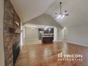 1123 Freedom Dr in Clarksville, TN - Building Photo - Building Photo