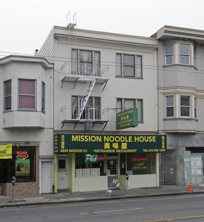 4843-4845 Mission St