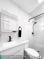 5140 NE 3rd Ave in Fort Lauderdale, FL - Building Photo