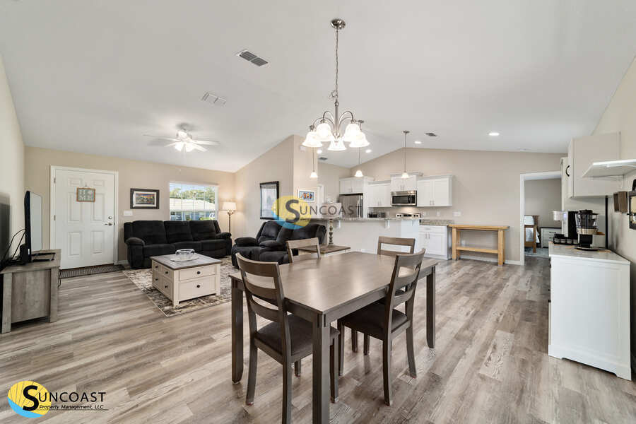 169 Juniper Way in Ocala, FL - Foto de edificio