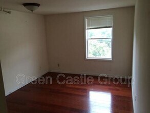 361 Pearl St in Burlington, VT - Building Photo - Building Photo